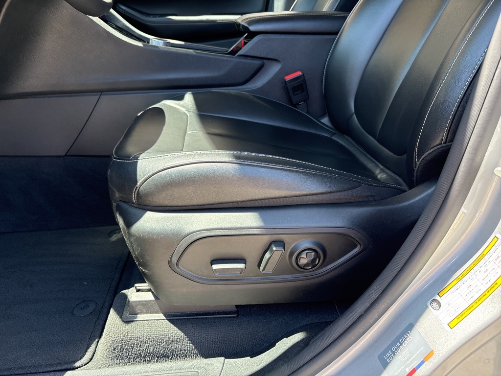 2023 Jeep Cherokee 4xe photo 12