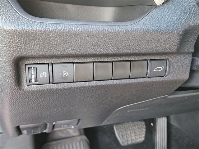 2024 Toyota RAV4 XLE Premium photo 20