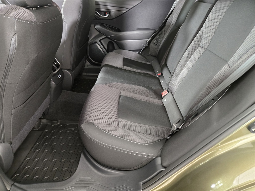 2025 Subaru Outback Premium photo 8