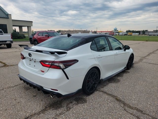 2021 Toyota Camry TRD V6 photo 17