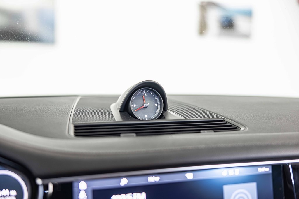 2019 PORSCHE PANAMERA - Image 27