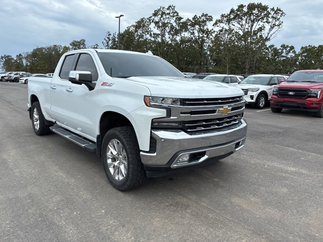 2019 Chevrolet Silverado 1500 LTZ photo 2