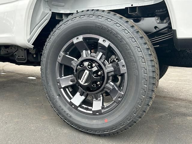 2025 Ford F-350 XL photo 36