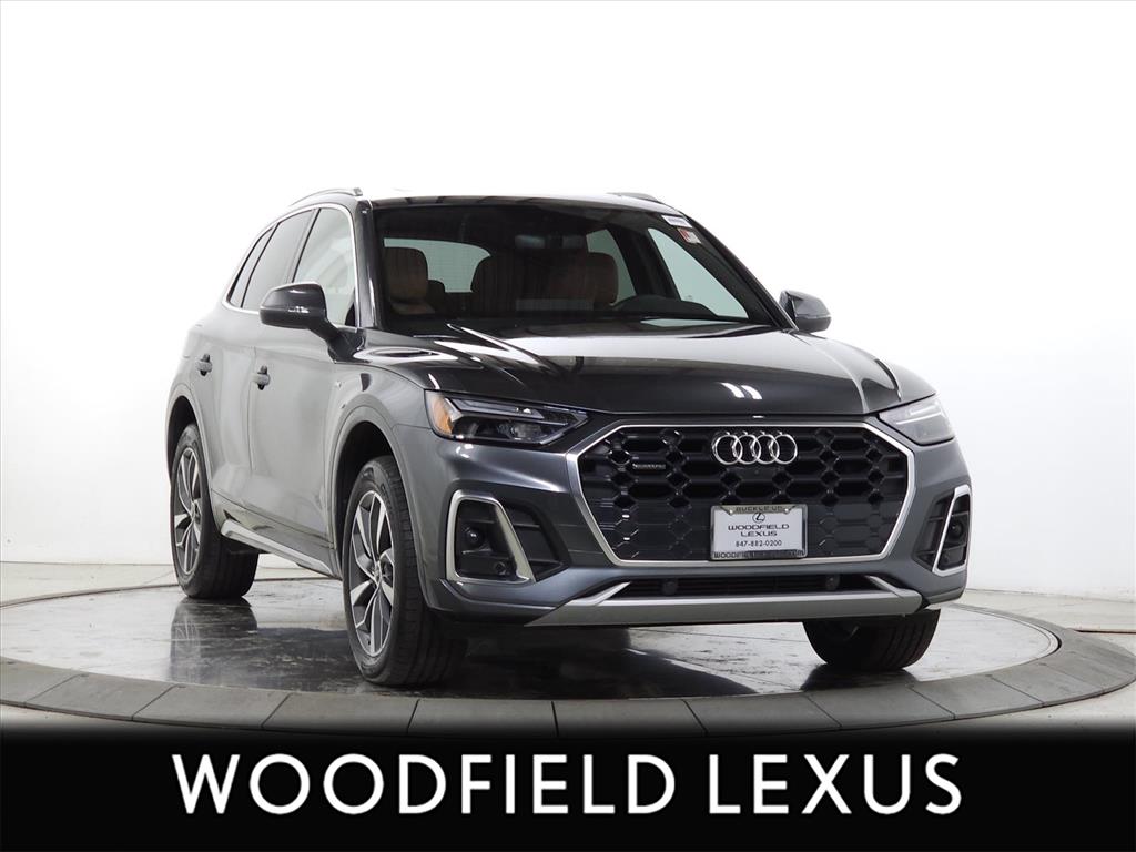 2023 Audi Q5 Premium Plus's photo