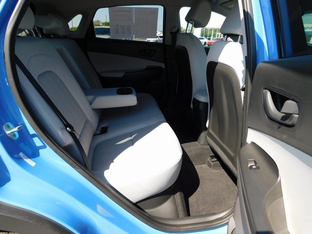 2022 Hyundai Kona SEL photo 18