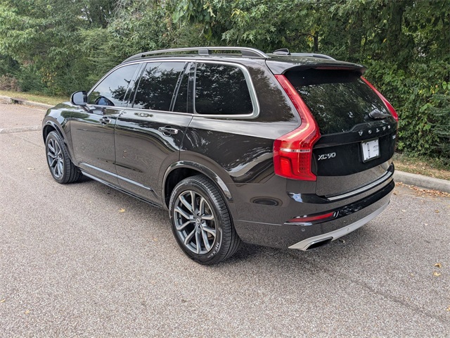 2016 Volvo XC90 T6 Momentum photo 3