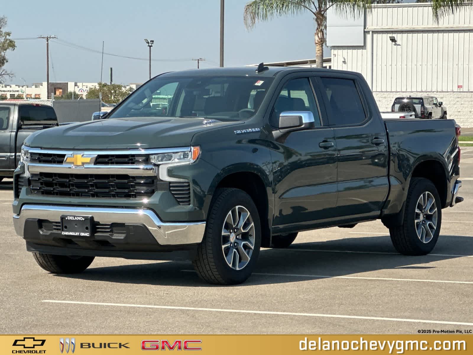 2026 Chevrolet Silverado 1500 LT's photo