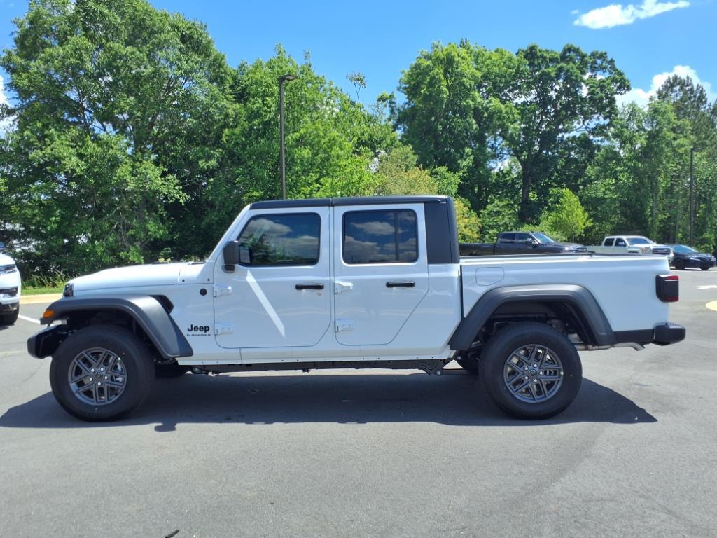 2025 Jeep Gladiator Sport S photo 15