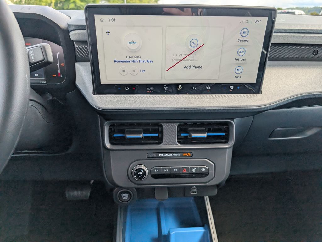 2025 Ford Maverick XLT photo 9