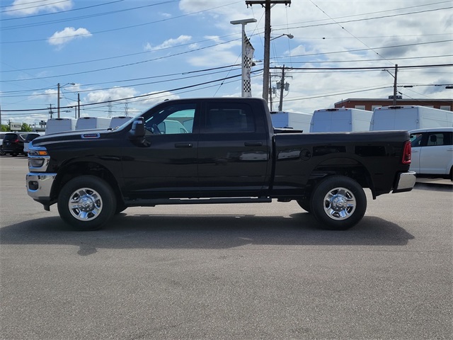 2025 Ram 2500 Tradesman photo 7