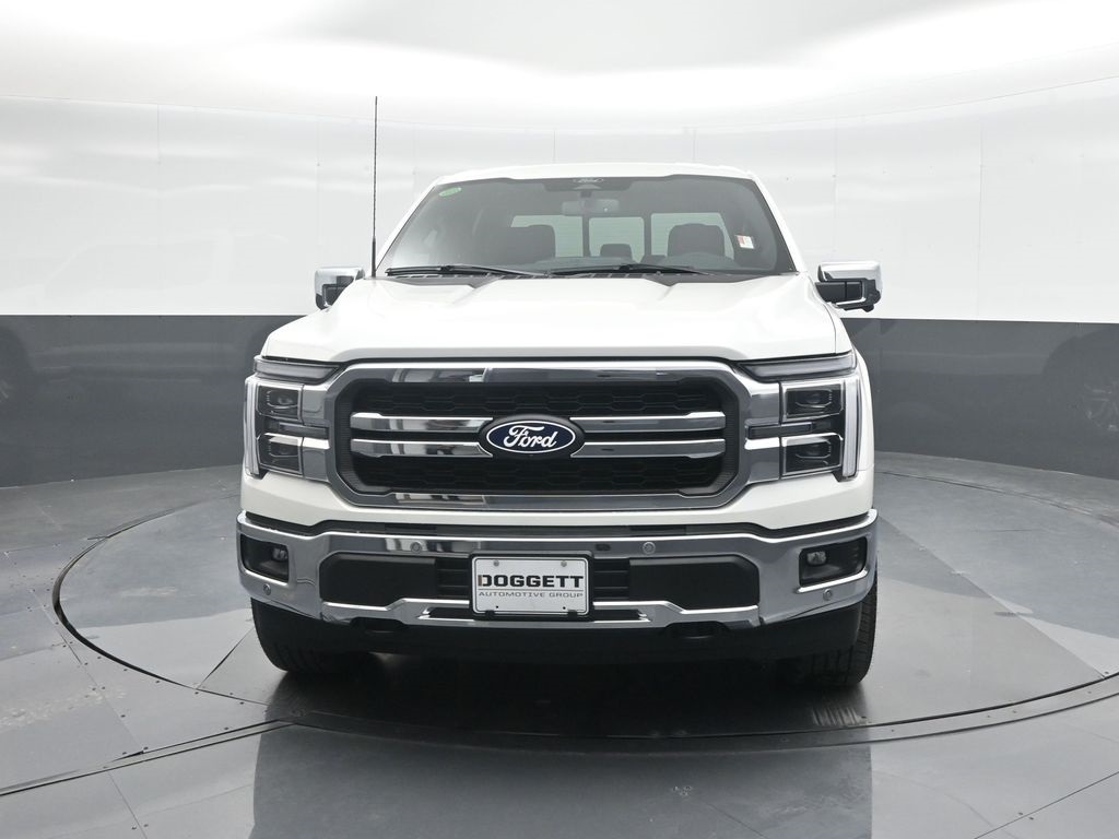 2025 Ford F-150 Lariat photo 4