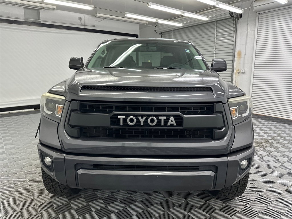 2014 Toyota Tundra Platinum CrewMax photo 8
