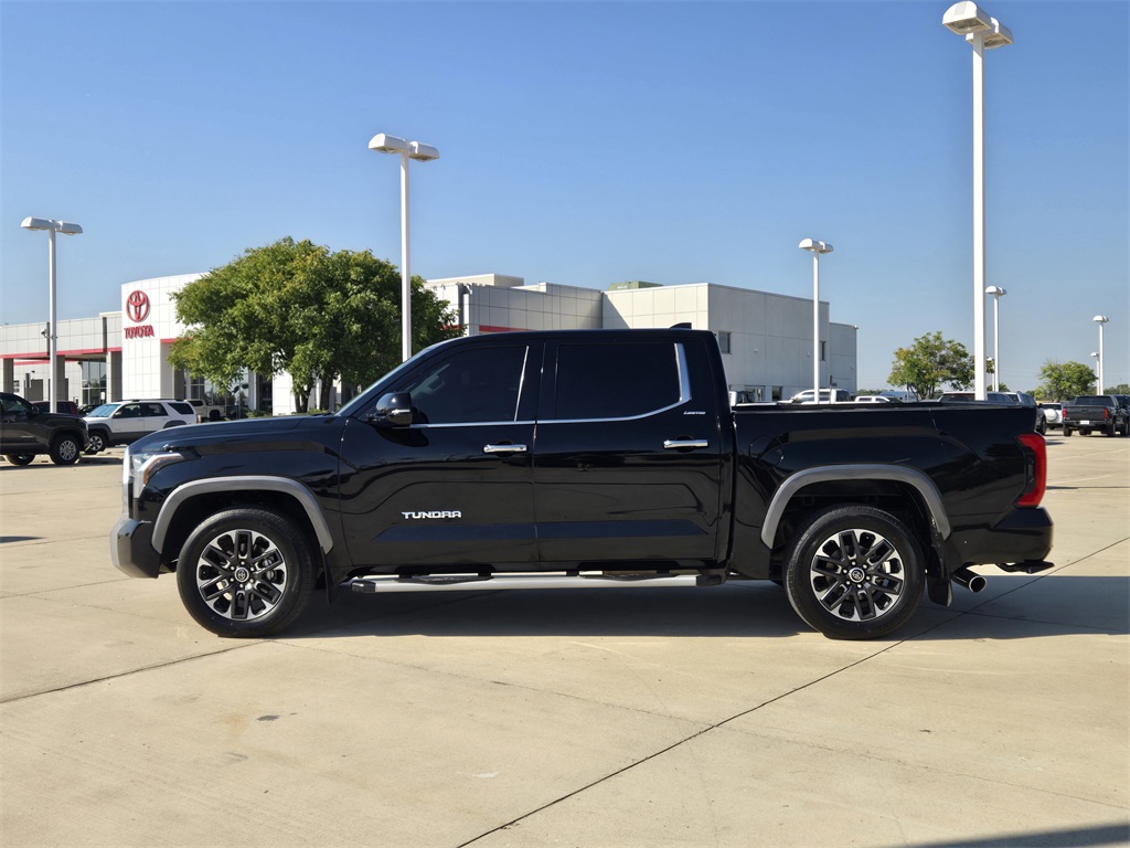 2023 Toyota Tundra Limited photo 4