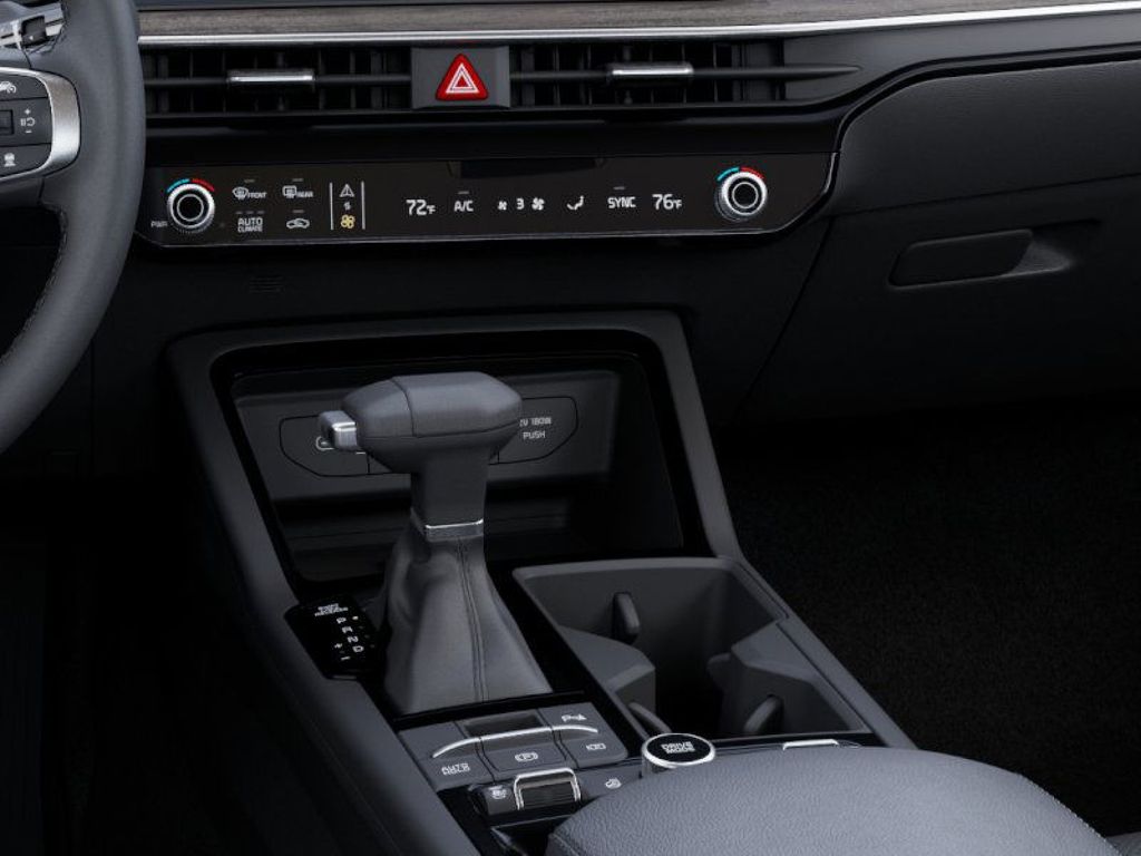 2025 Kia K5 EX photo 20