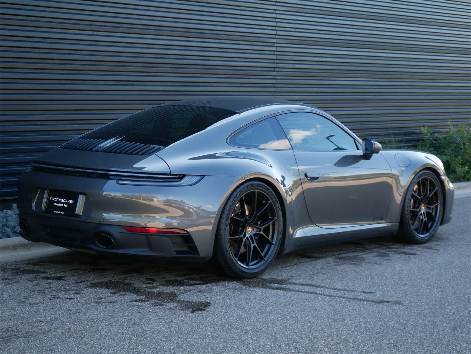 2023 Porsche 911 4 GTS photo 17