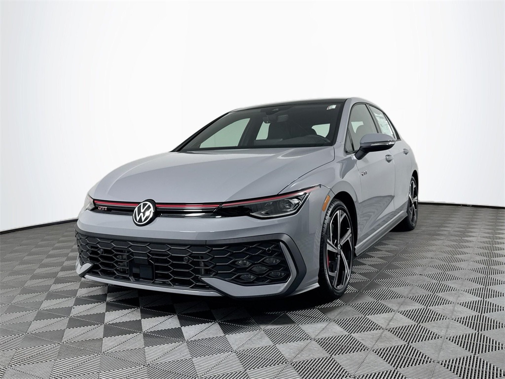 2025 Volkswagen Golf GTI SE's photo