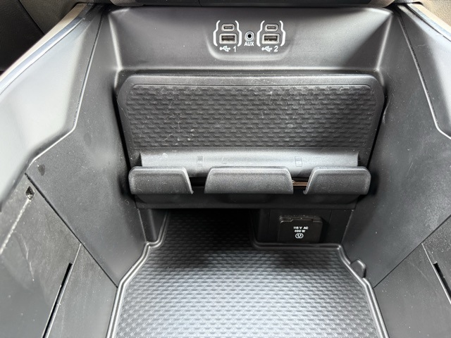 2022 Ram 1500 Laramie photo 32
