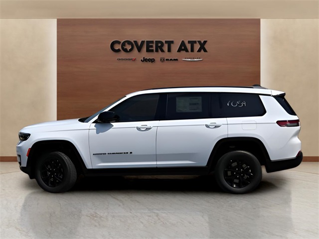 2025 Jeep Grand Cherokee Altitude X photo 2