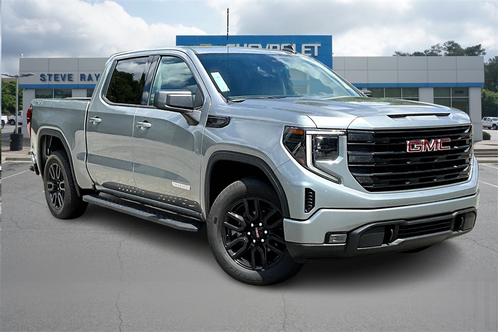 2023 GMC Sierra Elevation's photo