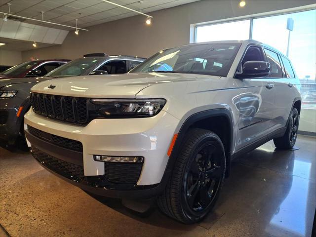 2025 Jeep Grand Cherokee L Limited's photo