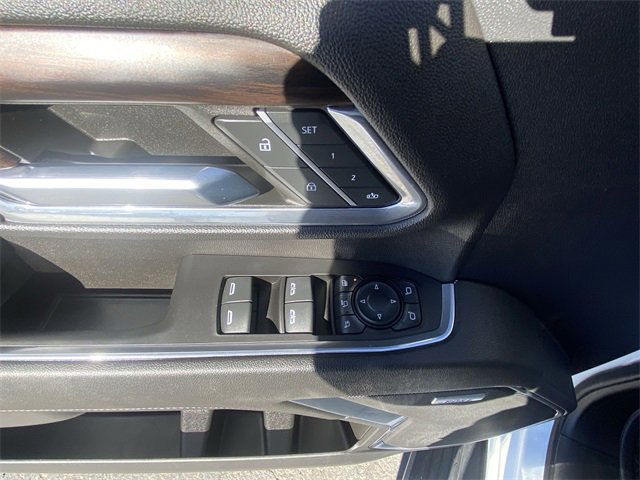 2024 Gmc Sierra 3500 HD SLT photo 4