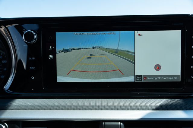 2024 Kia K5 GT-Line photo 27