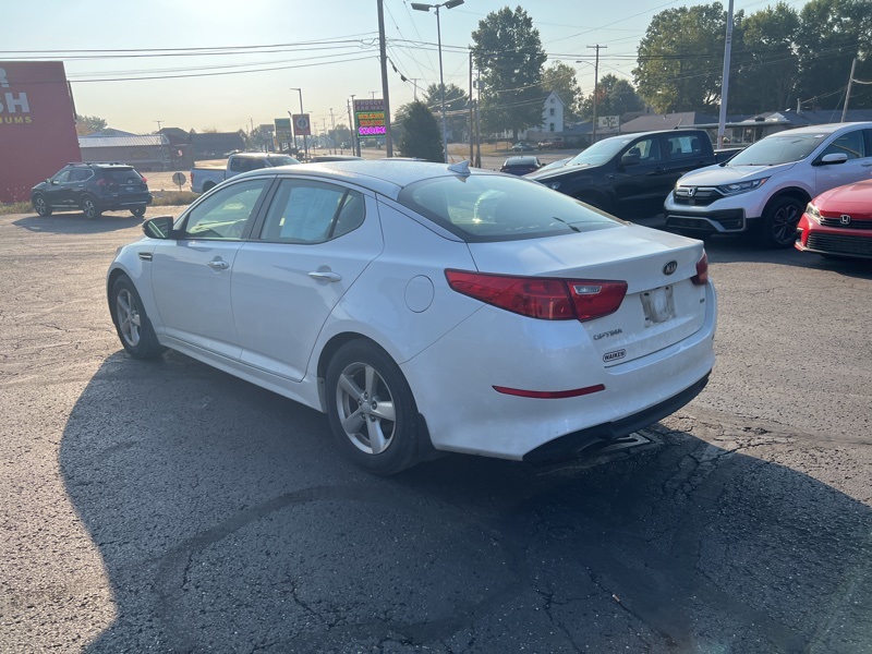 2015 Kia Optima LX photo 4