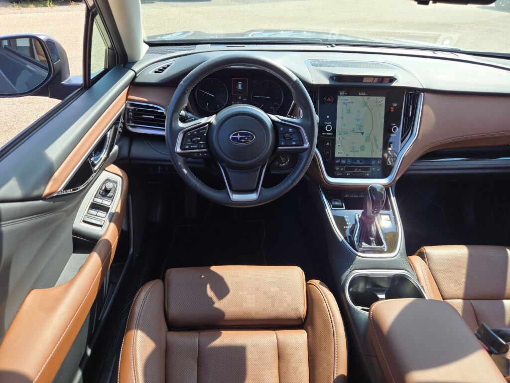 2023 Subaru Outback Touring photo 16