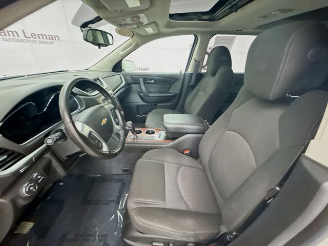 2014 Chevrolet Traverse 1LT photo 17