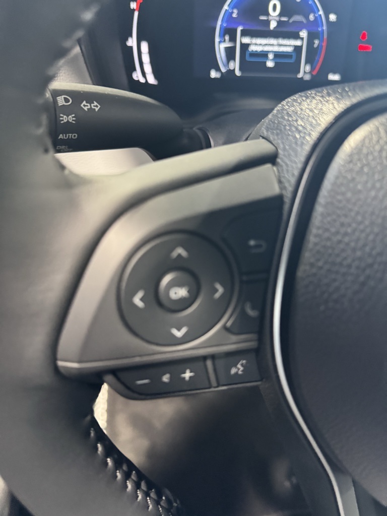 2025 Toyota Corolla SE photo 32