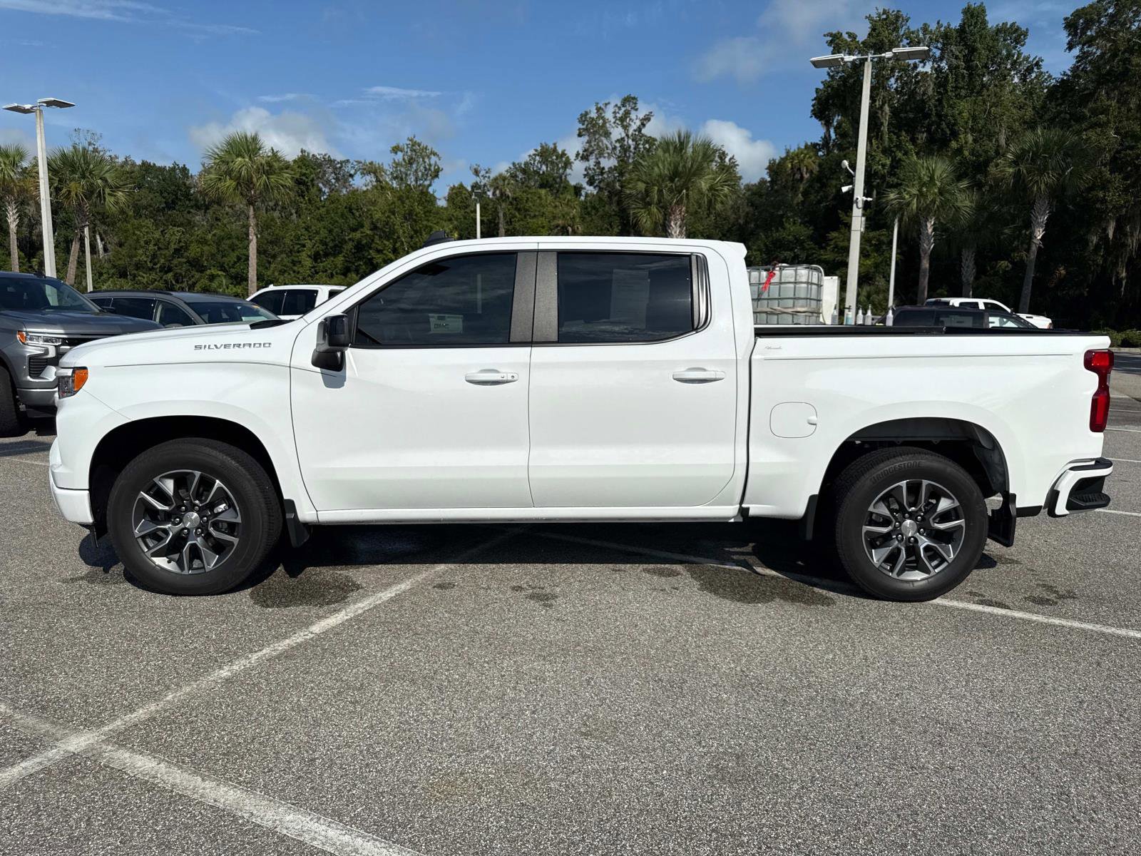 2024 Chevrolet Silverado 1500 RST photo 11