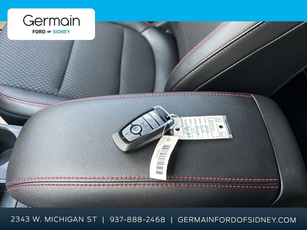 2024 Ford Escape ST-Line Select photo 31