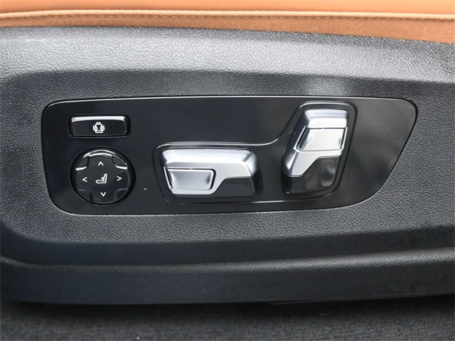 2026 Bmw X5 M60i photo 16
