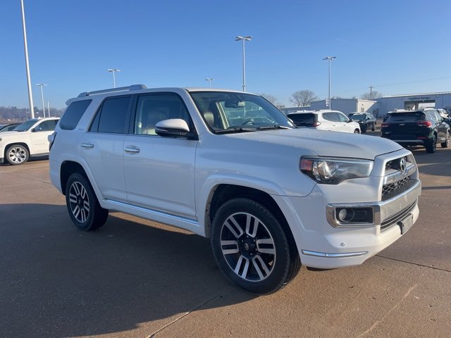 2015 Toyota 4Runner Limited's photo