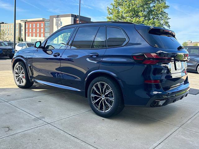 2026 Bmw X5 xDrive50e photo 3