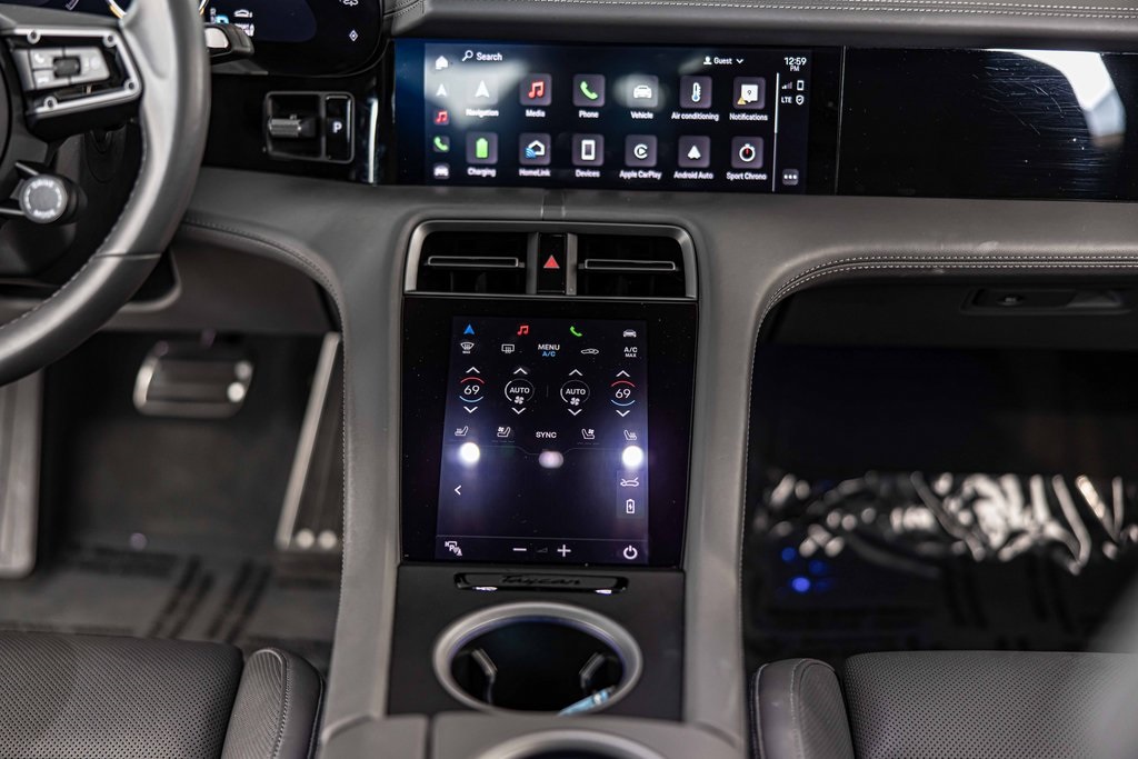 2020 PORSCHE TAYCAN - Image 39