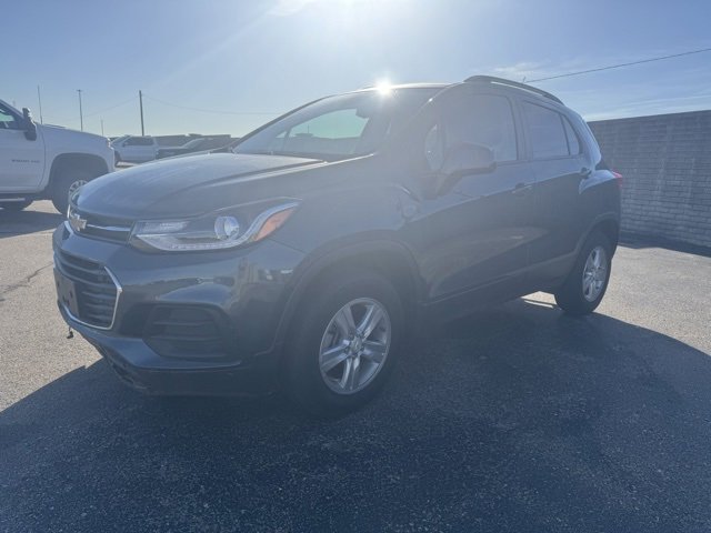 2022 Chevrolet Trax LT photo 2