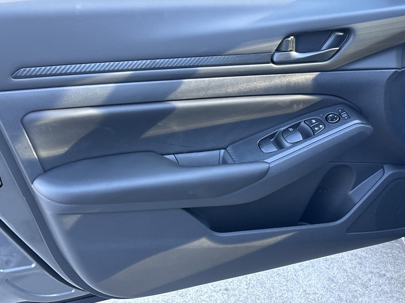 2025 Nissan Altima S photo 11