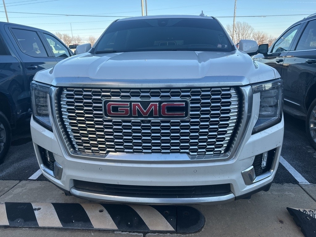 2021 GMC Yukon XL Denali's photo