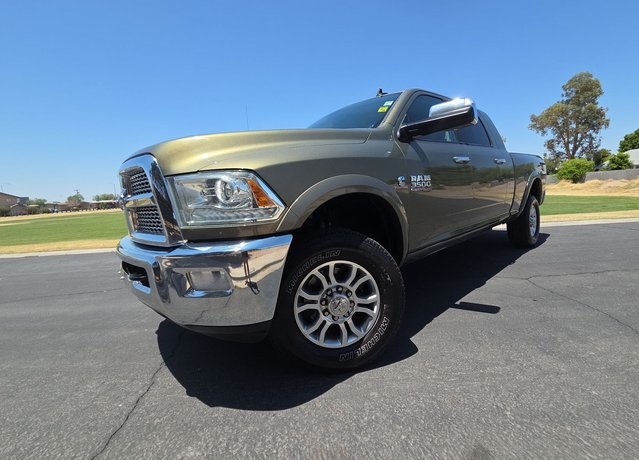 2015 Ram 3500 Laramie photo 7