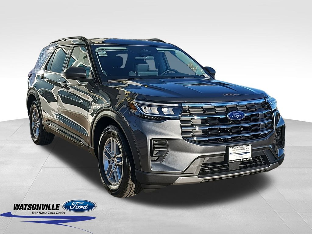 2026 Ford Explorer's photo