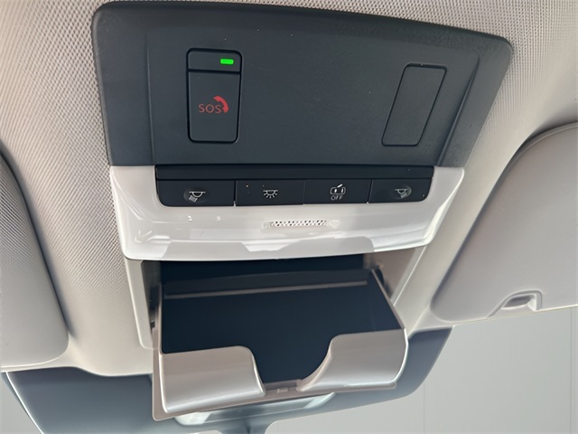2023 Nissan Pathfinder SL photo 25