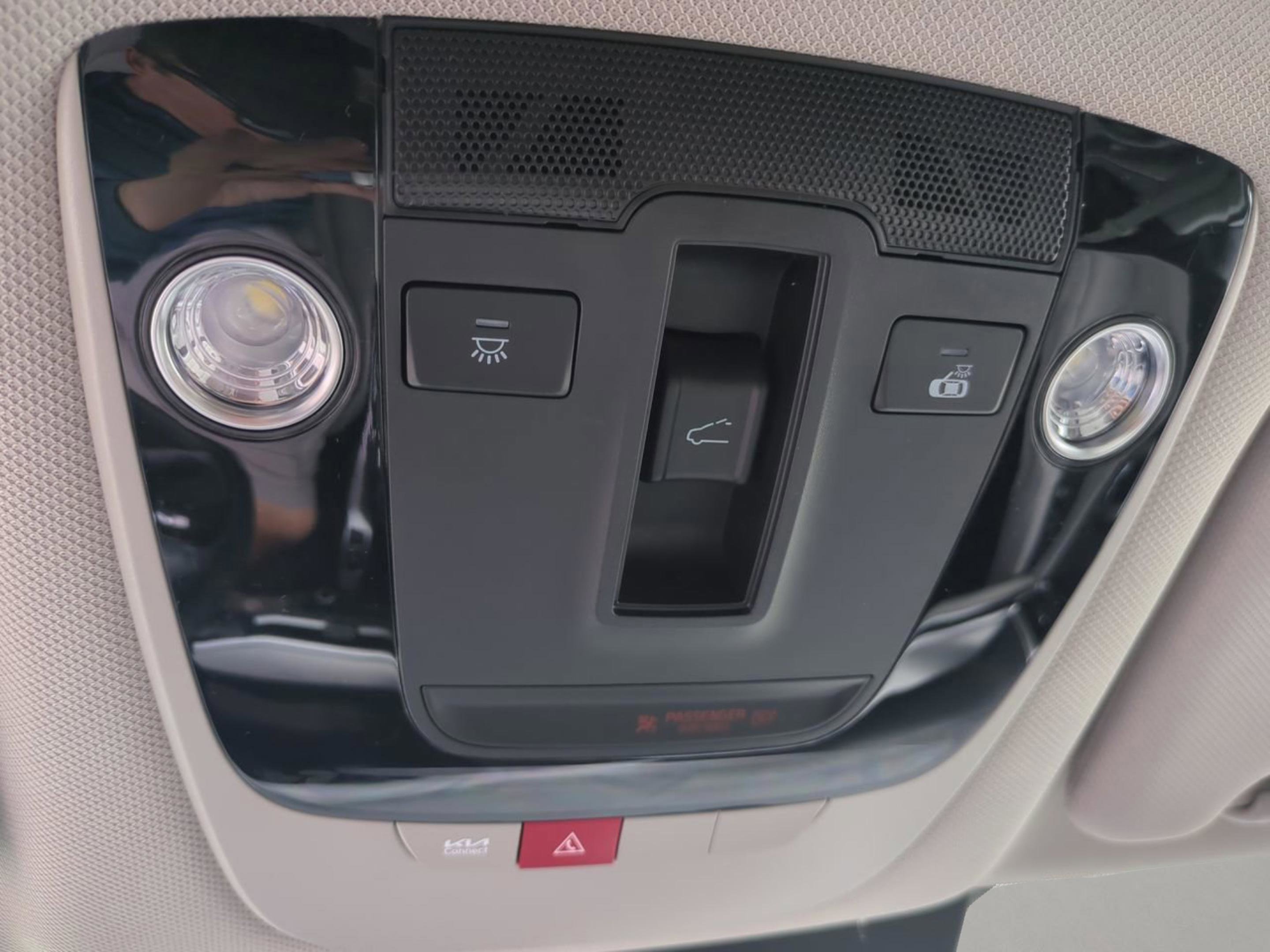 2026 Kia Sorento S photo 21