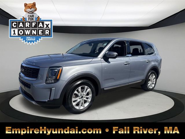 2022 Kia Telluride LX's photo