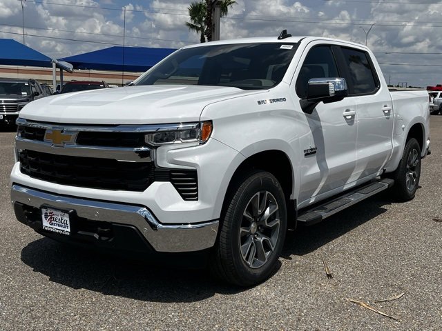 2026 Chevrolet Silverado 1500 LT photo 3