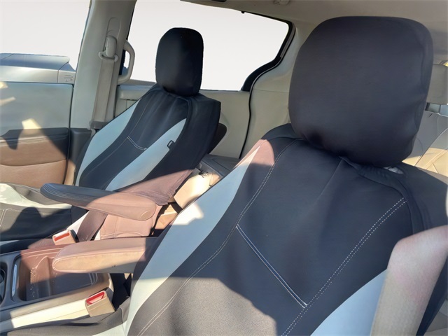 2017 Chrysler Pacifica Touring L photo 9