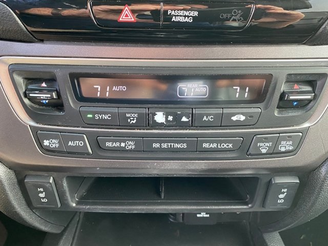 2018 Honda Pilot EX-L photo 11