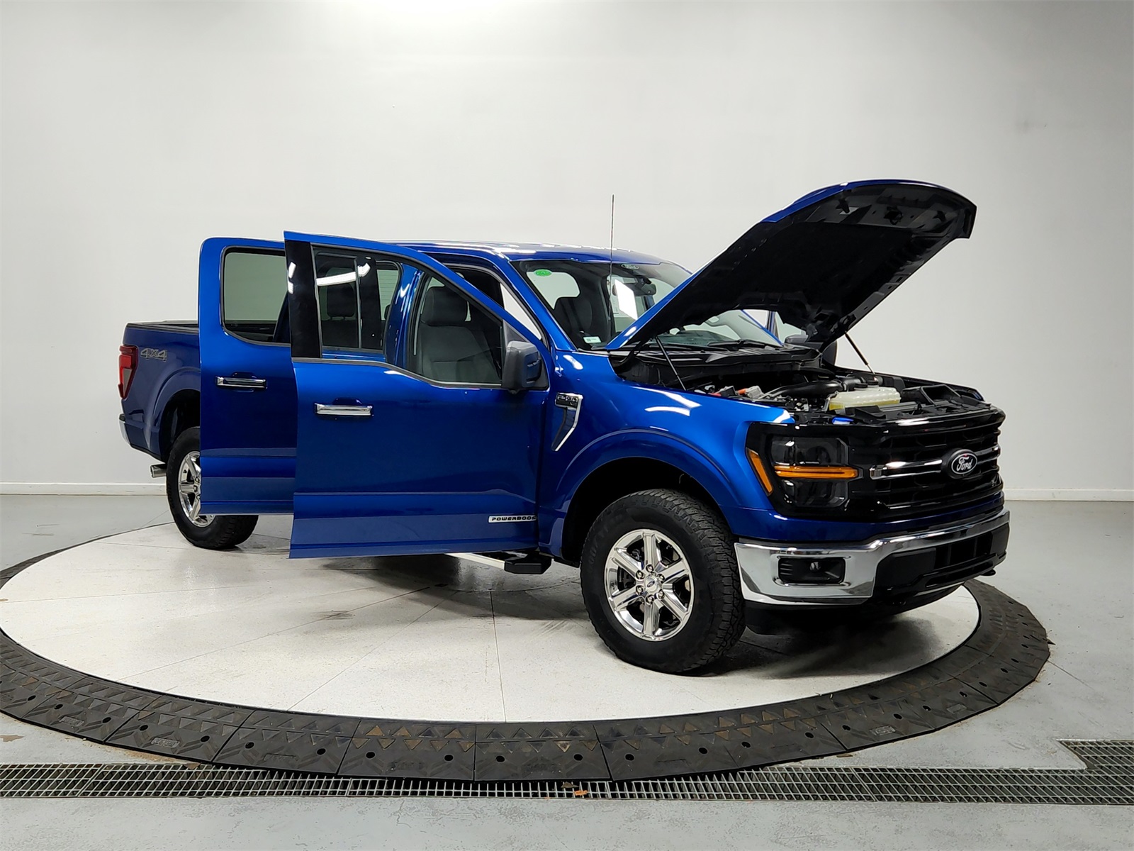 2024 Ford F-150 XLT photo 9