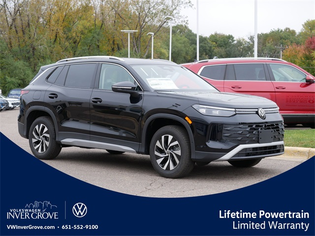 2025 Volkswagen Tiguan S's photo