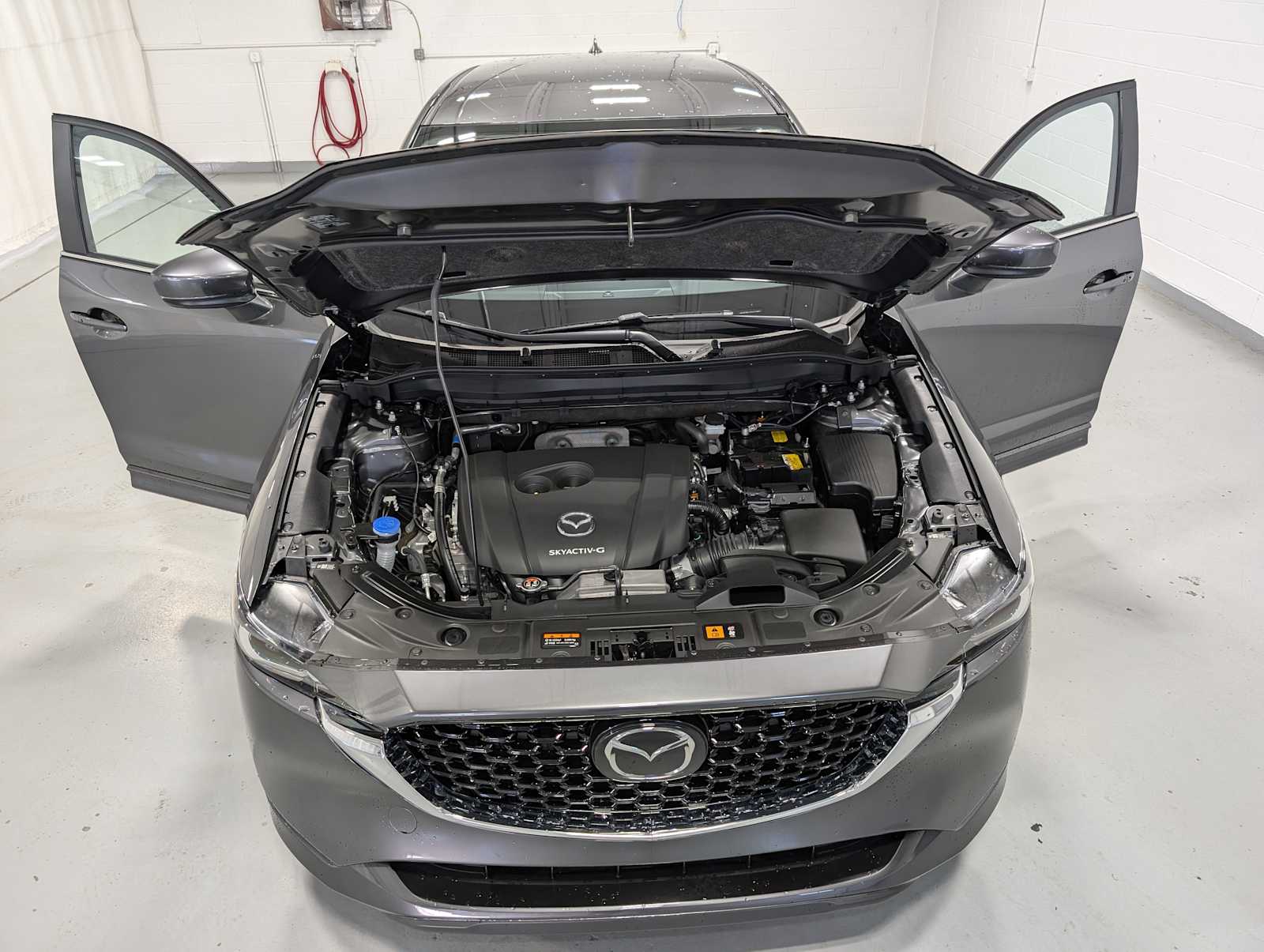 2025 Mazda CX-5 2.5 Select photo 12